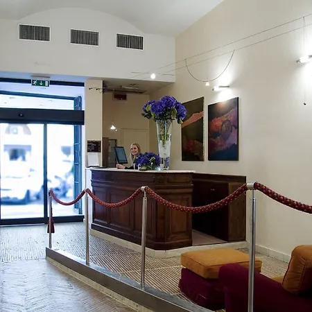 Columbia Hotel