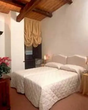 كولومبيا 3* روما