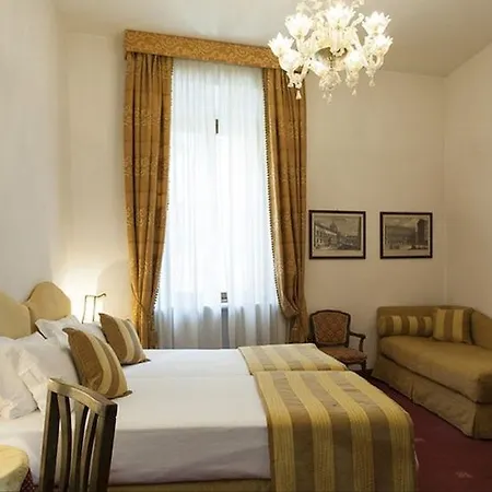 Columbia 3* Rome